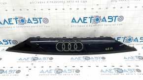 Audi Q8 19-25 trunk lid trim