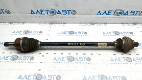 The rear right half shaft of a Volkswagen ID.4 21-22 is rusty.