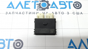 The control unit for the foot-operated trunk lid opening sensor for the Audi Q8 19-25