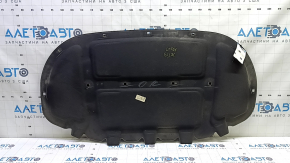 The hood insulation of the VW Jetta 19-24 is dented.
