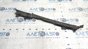 Left radiator deflector for Ford Escape MK4 20-25 hybrid