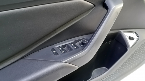 Front left door panel for VW Jetta 19-21, black with black leather insert, leather armrest, gray type 2 molding, with window lift control and central locking button, scratches