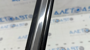 Door-glass molding, center rear right, Mazda CX-5 17-24, chrome, broken fastening, scratches