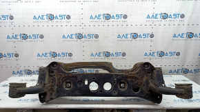 Rear subframe Audi A6 C7 12-18 AWD is rusty, 1 gearbox silent is cracked, 1 silent is torn