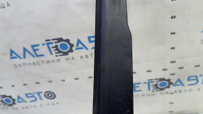 Front right inner door sill trim for Toyota Prius V 15-17, black, scratches