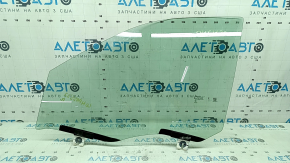 Jeep Compass front left door glass with 17-24 scratches