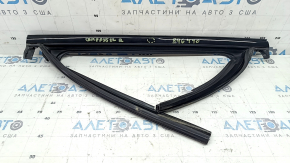 Jeep Compass 17-24 black upper rear left door molding with glass seal, scratches, dent