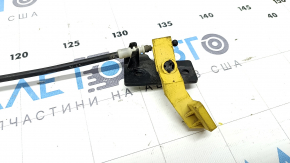Jeep Renegade 15-23 hood release lever with cable, cable mount broken