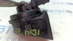 Low signal Volkswagen ID.4 21-22 with bracket