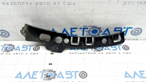 The front bumper arch mount, left, Mazda CX-5 22-25, is broken.