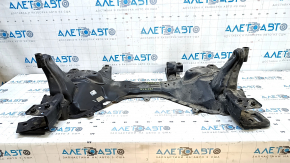 The front subframe of the Jeep Cherokee KL 19-23 2.4 3.2 is dented.