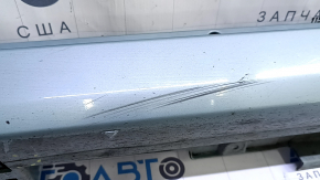 Left threshold of Toyota Prius V 12-17 green, cracked