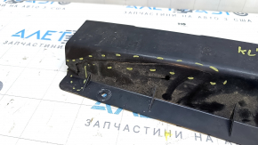 Jeep Cherokee KL 19-23 rear bumper center mount crack