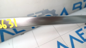 Upper front left door molding for an Audi Q5 80A 18-24 chrome, scratches
