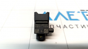 The right center pillar airbag sensor on a 19-22 Kia Forte has a broken mount.