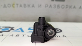 The right center pillar airbag sensor on a 19-22 Kia Forte has a broken mount.