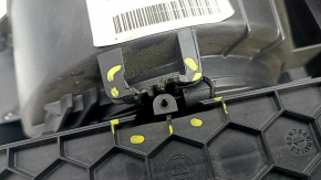 The heater assembly of the Jeep Renegade 15-17 Manual is broken.