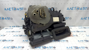The heater assembly of the Jeep Renegade 15-17 Manual is broken.