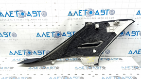 The trim of the rear pillar in front of the right window of Mercedes W167 GLE 350 450 20-24 is black and torn.