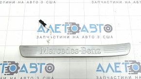 Outer rear left door sill trim Mercedes W167 GLE 350 450 20-24 chrome with backlight, scratches, contact with water, working