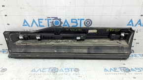 Honda CRV 23-25 lower rear left door trim, structure with seal, sand, broken fasteners