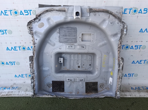 The trunk trough of the Ford Escape MK4 20-25 hybrid has been drilled out.
