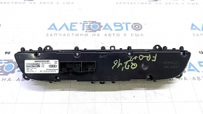 Audi Q7 16-23 climate control panel, scratched