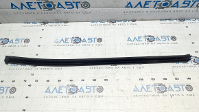 Inner glass seal for the front left door of a Volkswagen ID.4 21-25