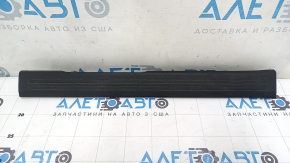 Honda CRV 23-25 black front right door sill trim, broken fastener