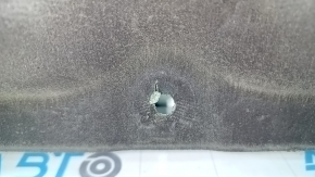 The hood insulation of the Honda CRV 23-25 is torn and dented.