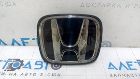 Honda CRV 23-25 Radar Grille Emblem Sand and Scratches