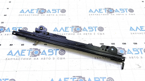 Left passenger seat runner for Audi Q7 16-19 without frame