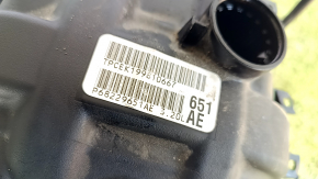 Jeep Cherokee KL 19-22 3.2 liter 98kW engine, oil pan punctured, for parts