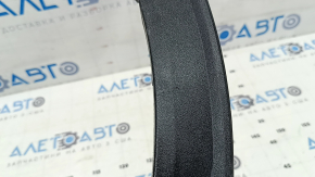 Rear right fender arch trim for Ford Escape MK4 20-24, structure, broken fasteners, broken fasteners, dented, missing fragment