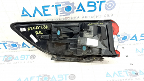Ford Escape MK4 23-24 LED right outer fender light, missing mounting part, glued on, scratches