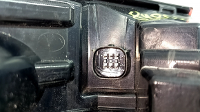 Ford Escape MK4 23-24 LED right outer fender light, missing mounting part, glued on, scratches
