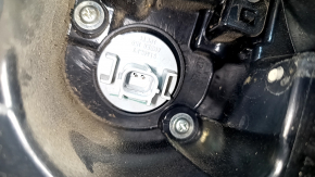 Honda CRV 23-25 left outer fender light, crack in mount, scratches