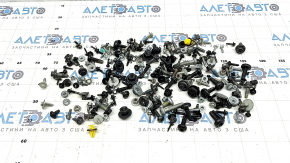 Interior hardware for Ford Escape MK4 23 - incomplete