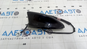 The Honda CRV 23-25 fin antenna is worn out.