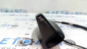 The Honda CRV 23-25 fin antenna is worn out.