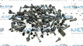 Alfa Romeo Stelvio 18-25 front suspension hardware, incomplete