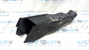 The left brake disc duct of the BMW X5 F15 14-18 has cracks, fractures, and no fragments.