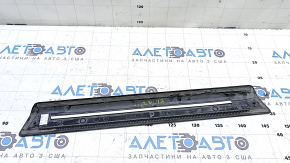 Front left outer door sill trim for Audi Q7 16-25, black with chrome, worn