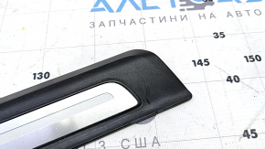 Front left outer door sill trim for Audi Q7 16-25, black with chrome, worn