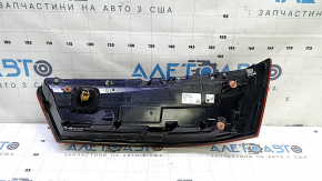 Left headlight Audi Q7 16-19 scratches