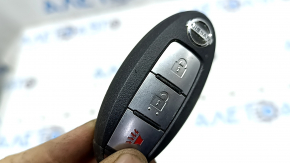 Nissan Rogue 21-22 S key, 3 buttons, chrome, scratches, oxidized tip