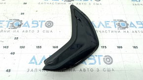 Triangle cap for the rear wing, left, BMW 3 G20 19-24, gloss black, scratches