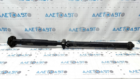 The driveshaft of the rear BMW X5 F15 16-18 plug-in AWD has a cracked coupling.