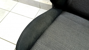 Nissan Rogue 21-22 driver's seat without airbag, mechanical, black and gray cloth, US built, wrinkled, dry cleanable