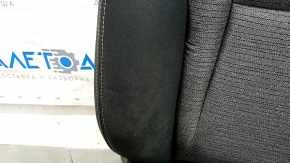 Nissan Rogue 21-22 driver's seat without airbag, mechanical, black and gray cloth, US built, wrinkled, dry cleanable